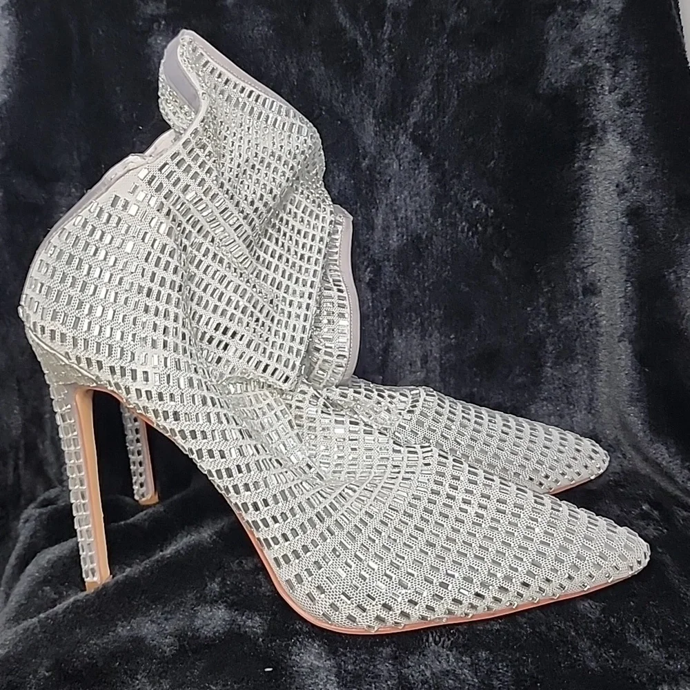 Azalea Wang White Embellished Stilleto Bootie 8.5/9 - Picture 4 of 11